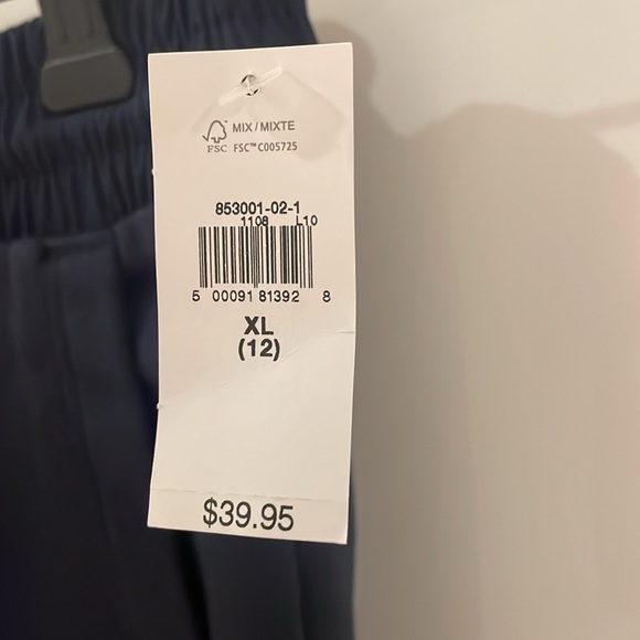 Boys GAP cargo joggers - Picture 3 of 5